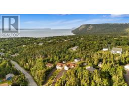 147 Monument Road thumbnail 6
