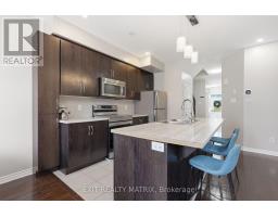 Kitchen - 552 Via Mattino Way, Ottawa, ON K2J6B8 Photo 8