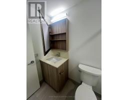 2205 - 15 David Salomon Drive, Toronto, ON M3C1E7 Photo 7