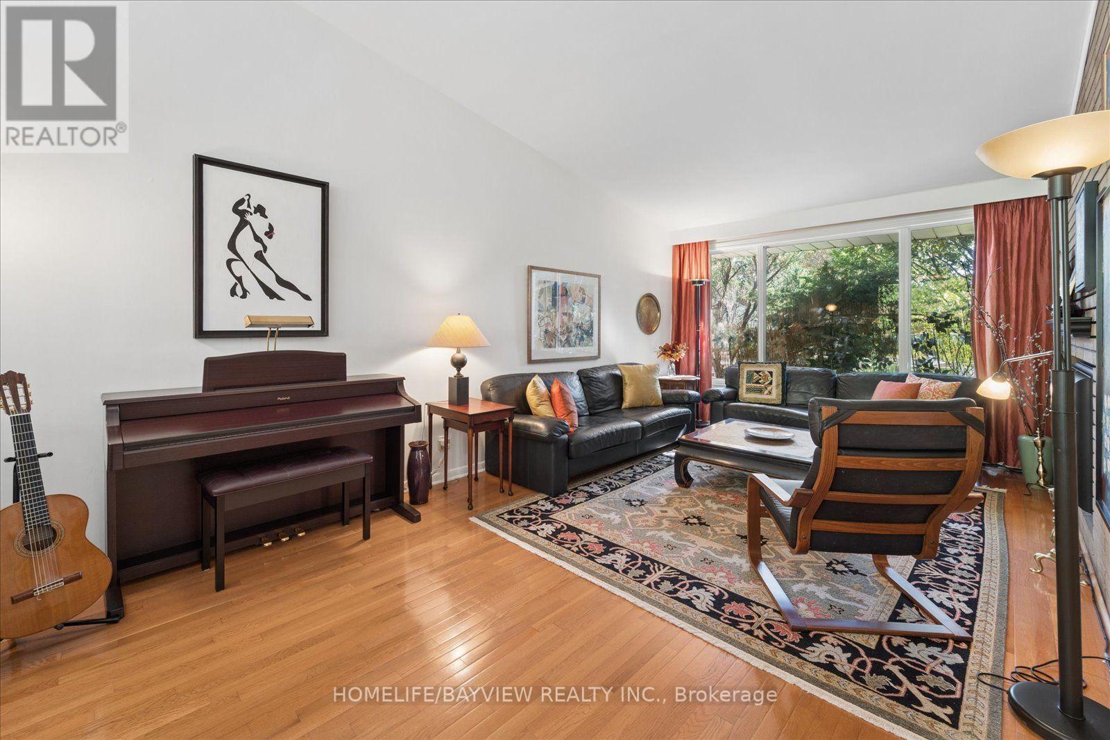 24 RAVENSCROFT CIRCLE - Image 7