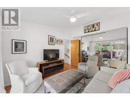 24 Ravenscroft Circle, Toronto, ON M2K1W9 Photo 16