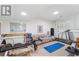 24 Ravenscroft Circle, Toronto, ON M2K1W9 Photo 31
