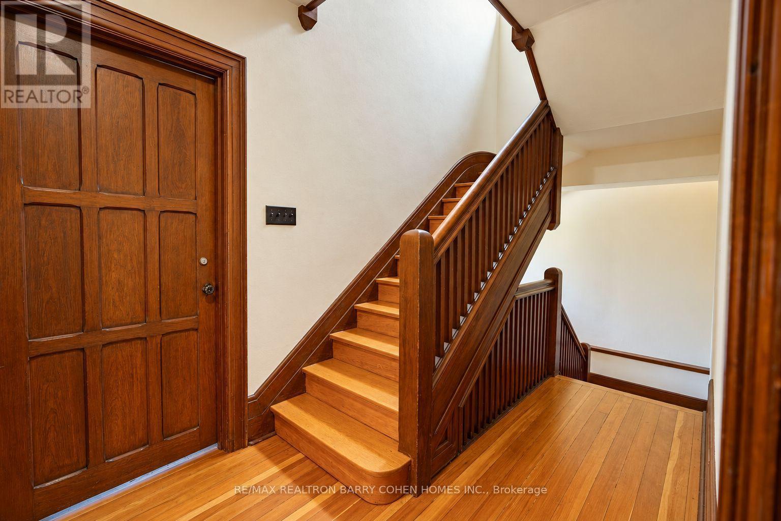 372 OLD YONGE STREET - Image 24