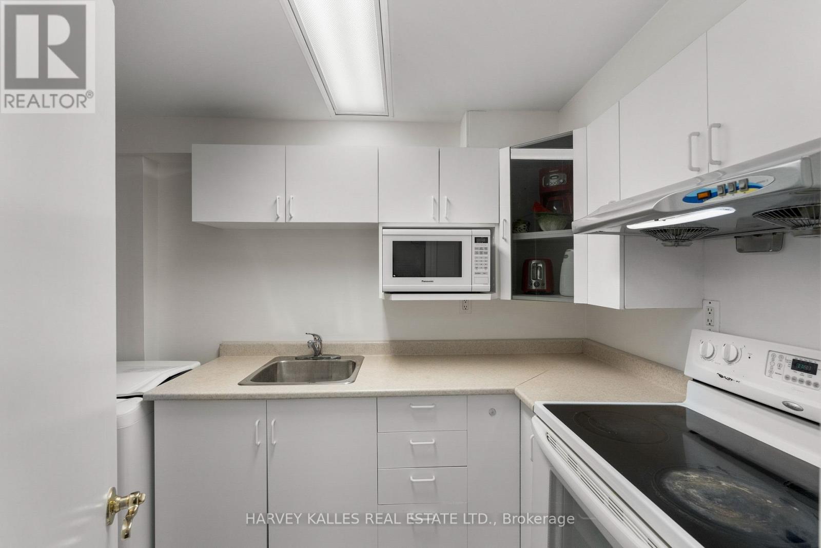 225 HOLLYBERRY TRAIL - 49