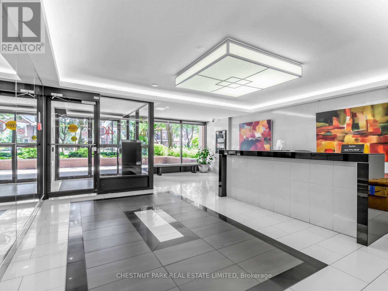 #414 40 HOMEWOOD AVENUE - 23