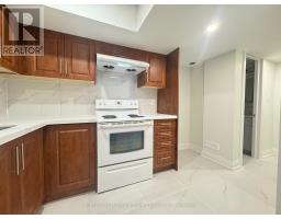 Bsmt - 459 Bernhard Crescent, Oshawa, ON L1G2B7 Photo 10