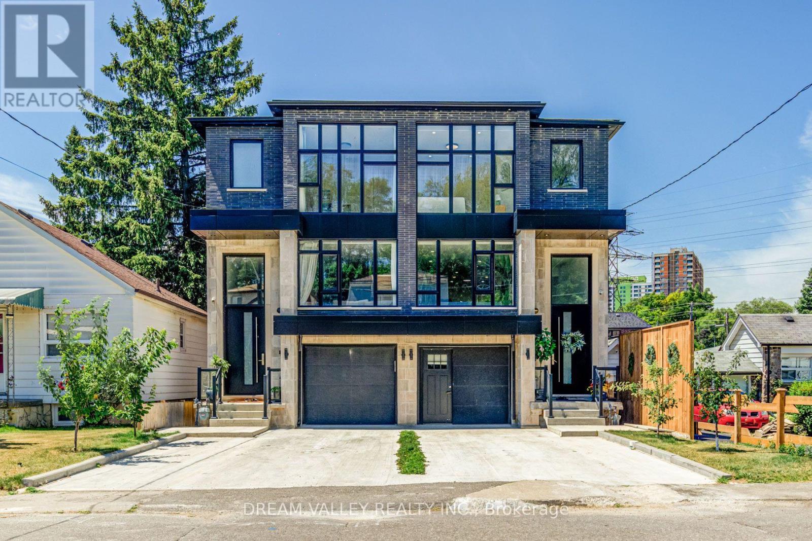 Photo of 160 Byng Avenue