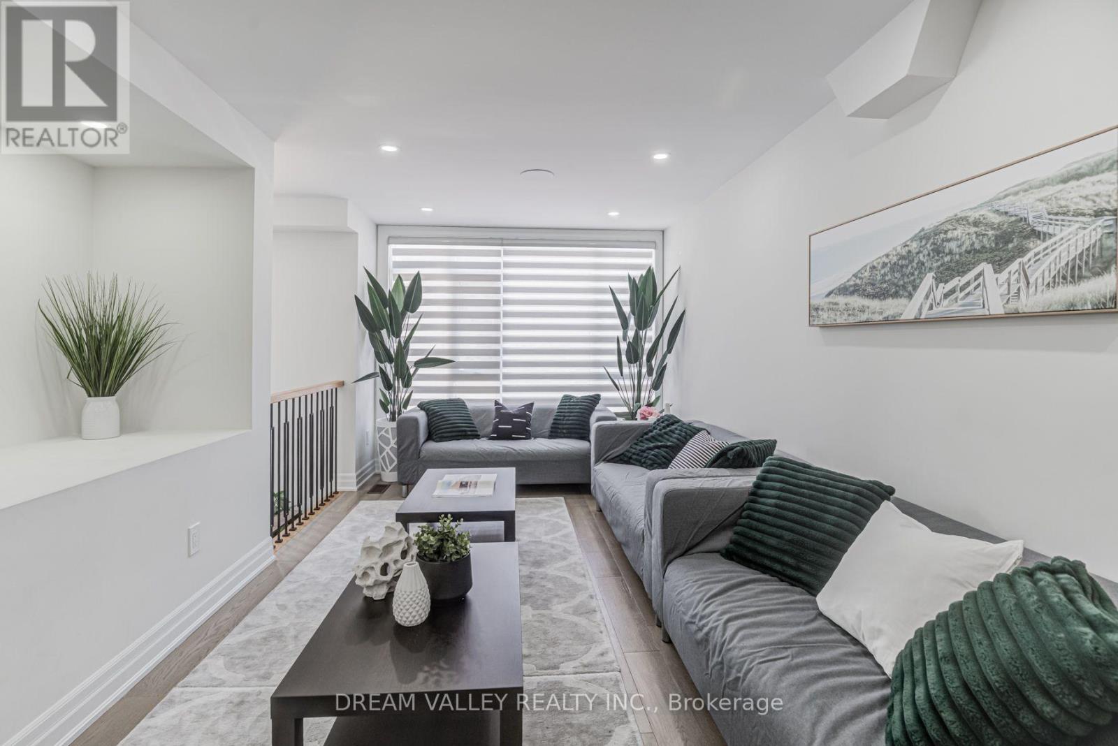 160 BYNG AVENUE - Image 16
