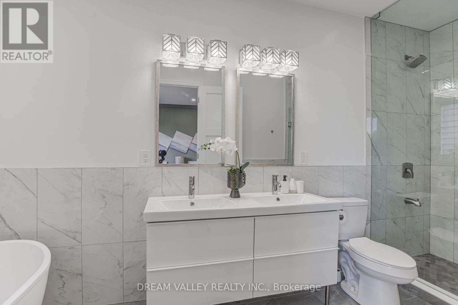 160 BYNG AVENUE - Image 26