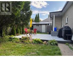 Family room - 808 Queen Street, North Bay, ON P1A1T9 Photo 8