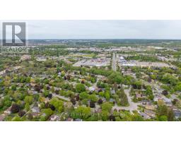 Drive - 43 Stoddart Drive, Aurora, ON L4G2G2 Photo 40