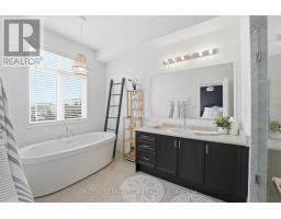 1202 Wellington Street E, Aurora, ON L4G2C9 Photo 19