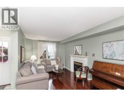 Kitchen - 10 Richview Drive, Hamilton, ON L9B2V5 Photo 10