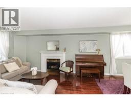 2pc Bathroom - 10 Richview Drive, Hamilton, ON L9B2V5 Photo 8