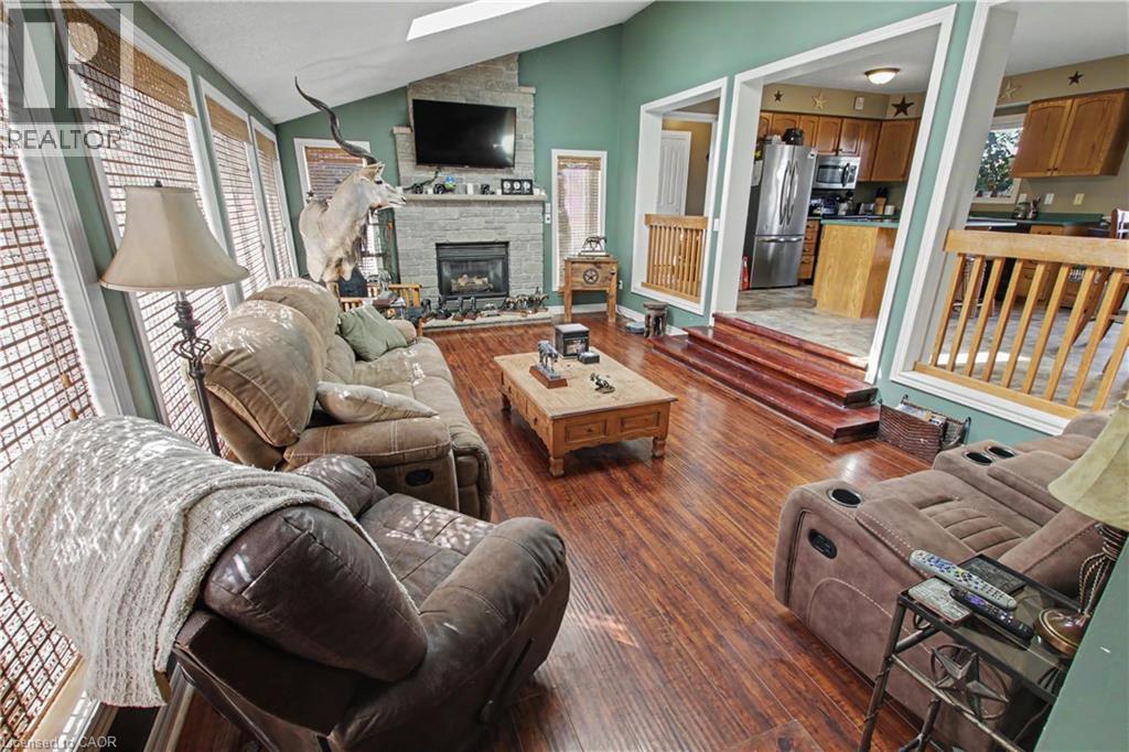 5030 BLACKHEATH Road - Image 5