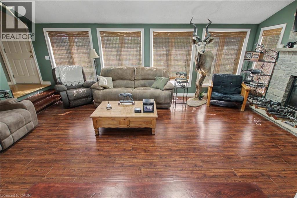 5030 BLACKHEATH Road - Image 7