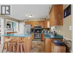 Kitchen - 5030 Blackheath Road, Binbrook, ON L0R1C0 Photo 10