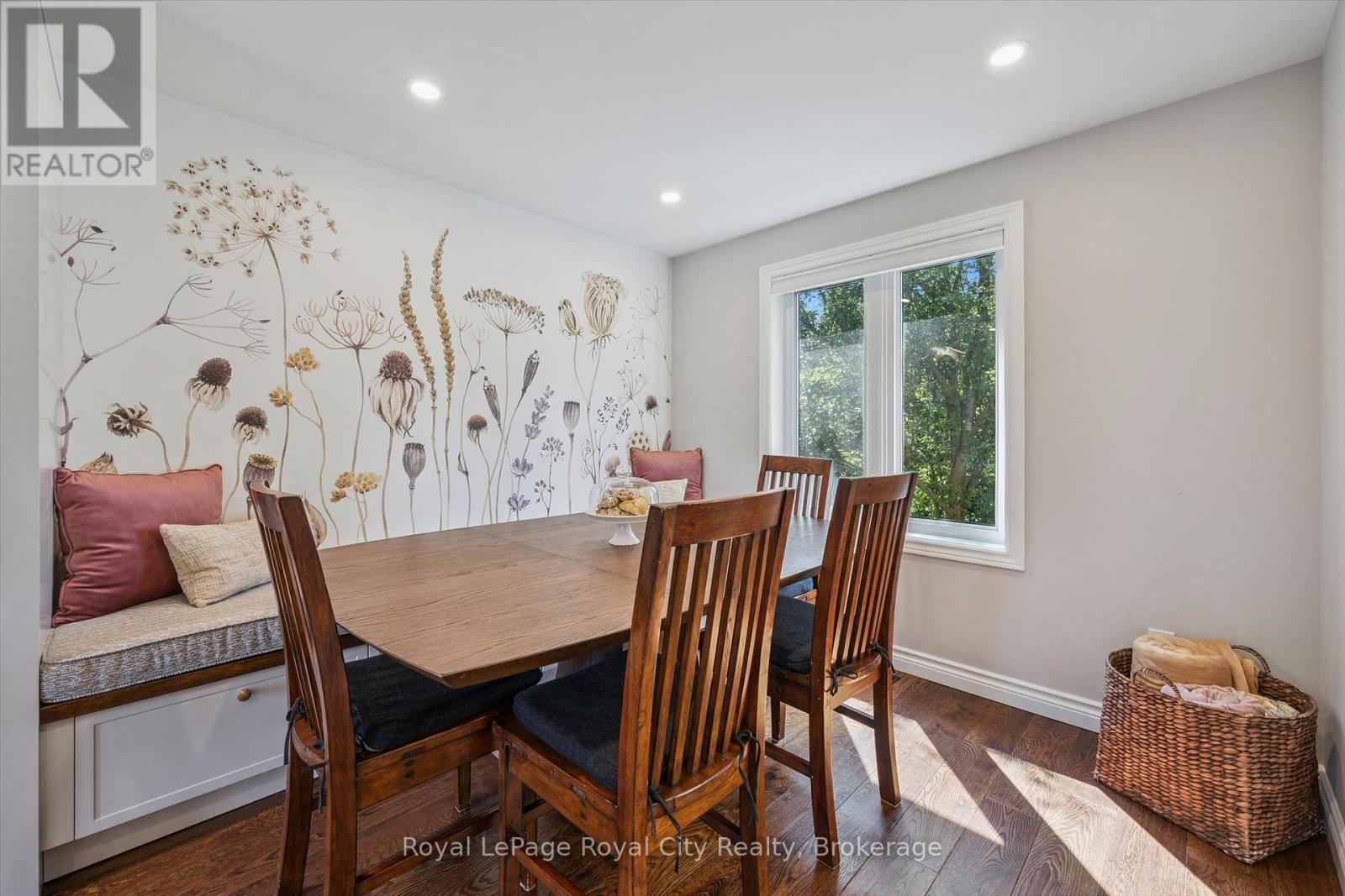 22 PACIFIC PLACE, Guelph (Dovercliffe Park/Old University) — photo 5