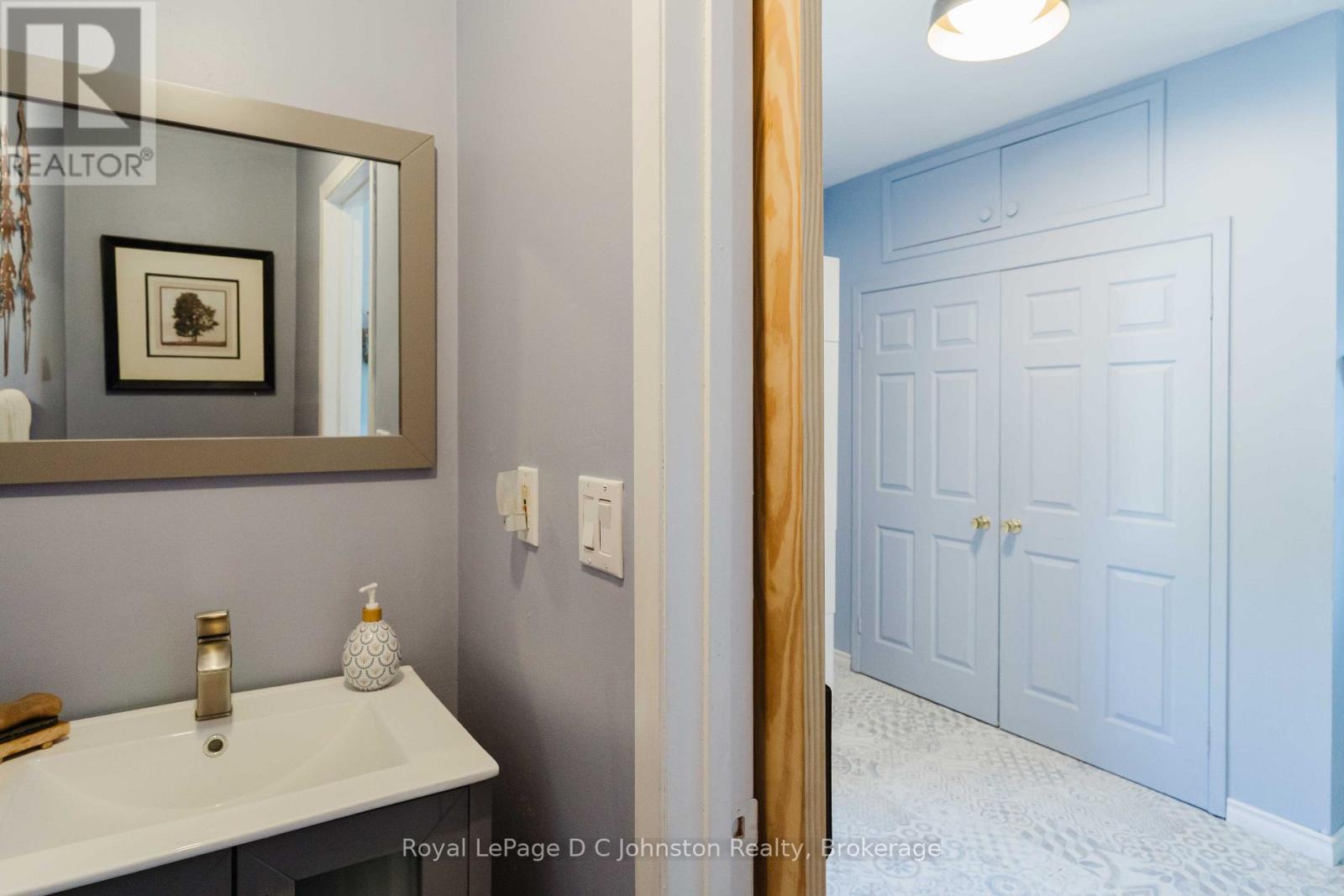 1321 4TH AVENUE W - 20