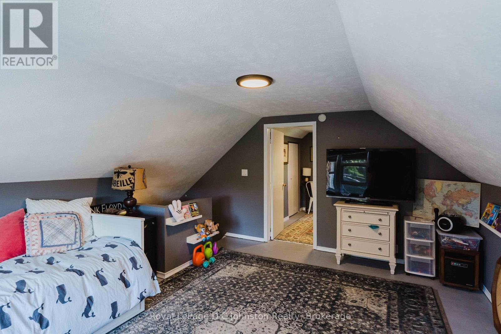1321 4TH AVENUE W - 28