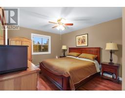 49 Sapphire Crescent thumbnail 13