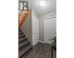 49 Sapphire Crescent thumbnail 19