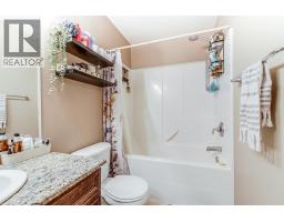 364 Northlands Pointe  Ne, Medicine Hat, AB T1C0C4 Photo 24