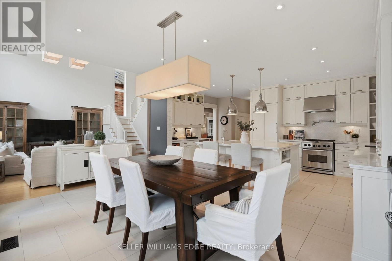 3202 SALTAIRE CRESCENT - 11