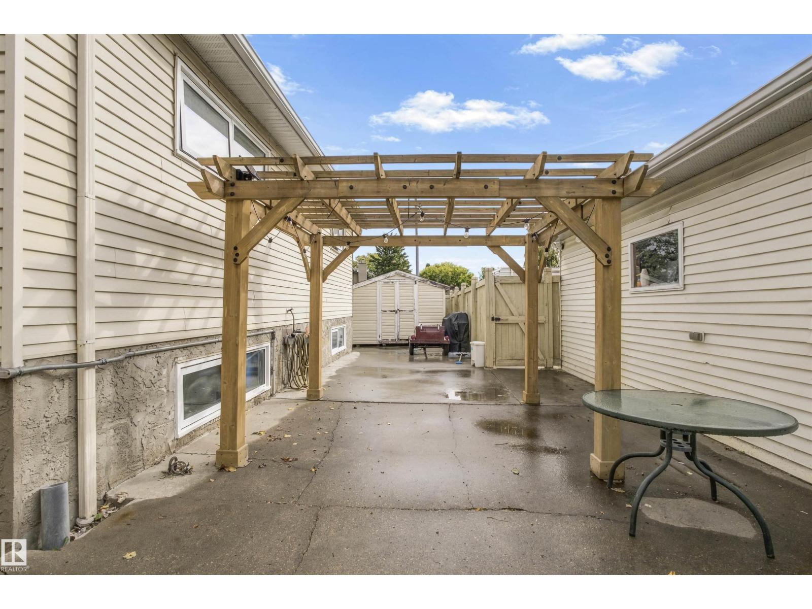 3803 12 AV NW - 45