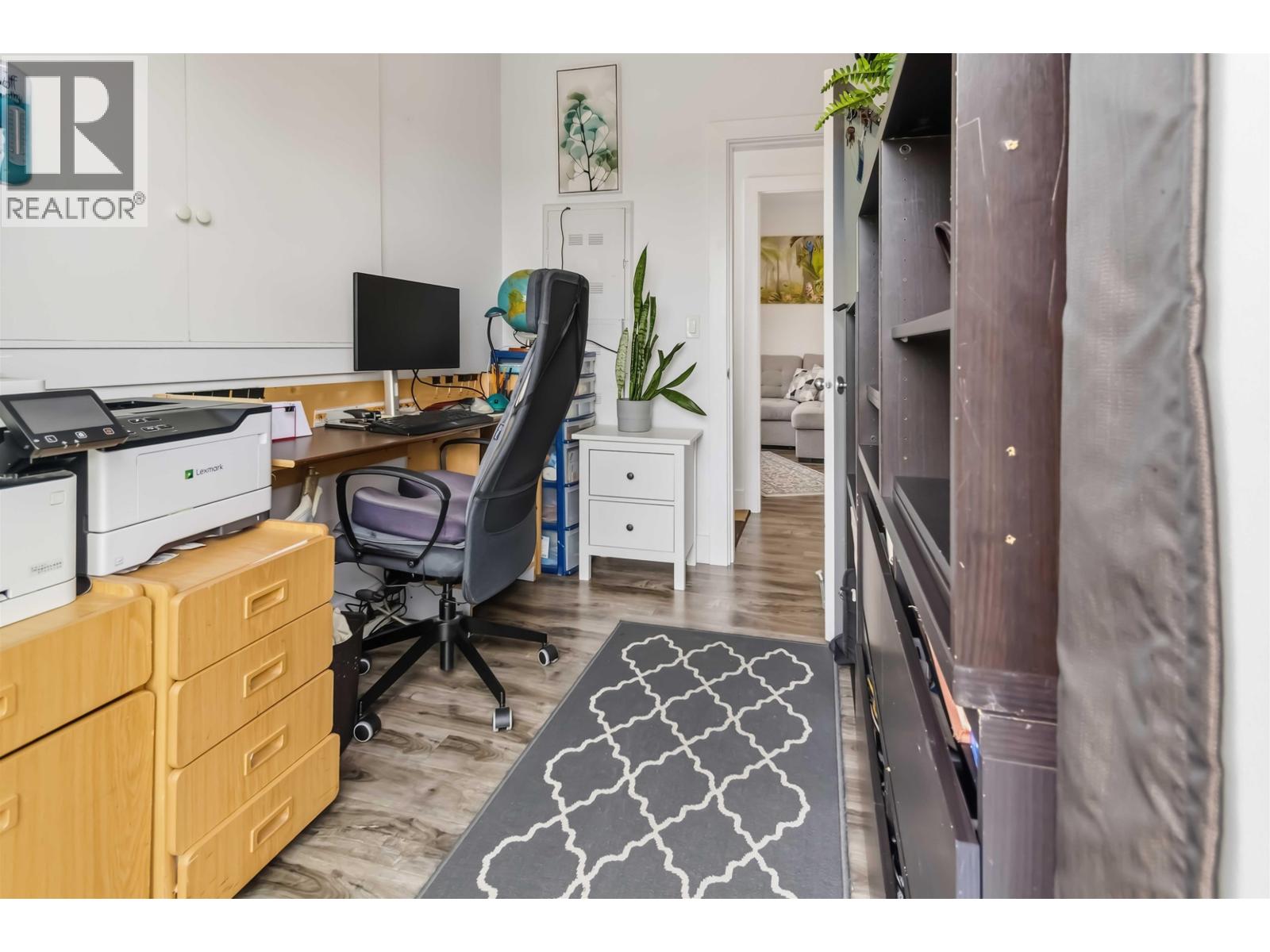 2237 DUBLIN STREET, New Westminster