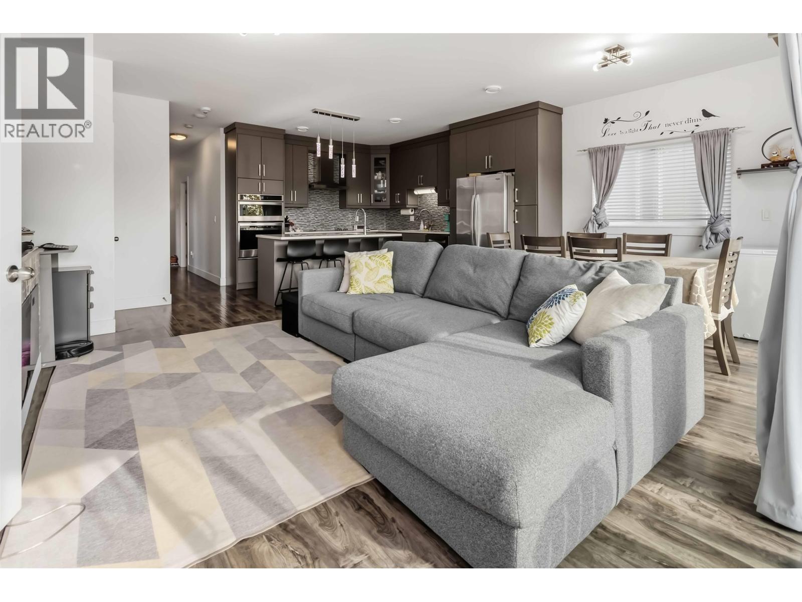 2237 DUBLIN STREET, New Westminster