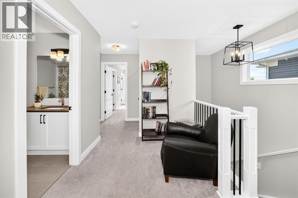 182 River Heights Drive, Cochrane