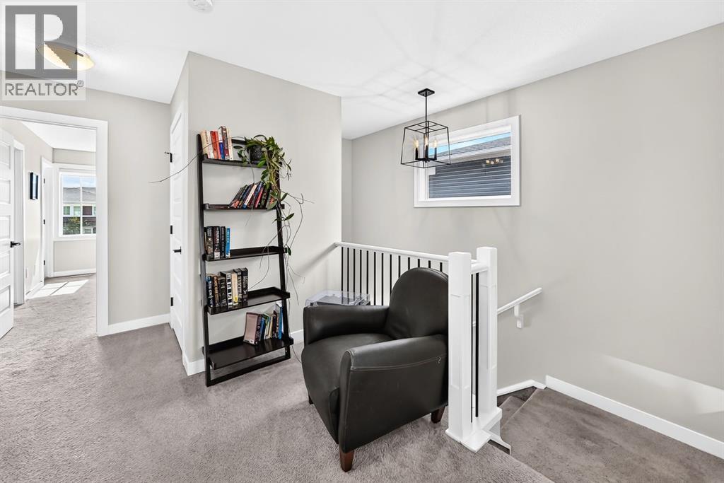 182 River Heights Drive, Cochrane