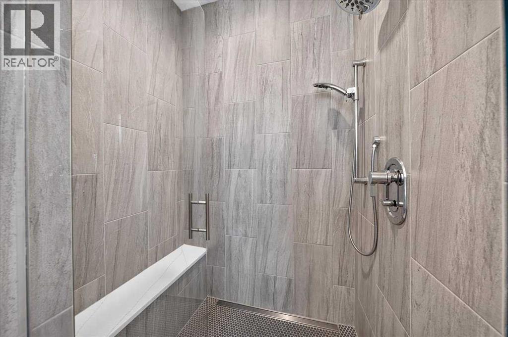 115 Bluerock Avenue SW - Image 12