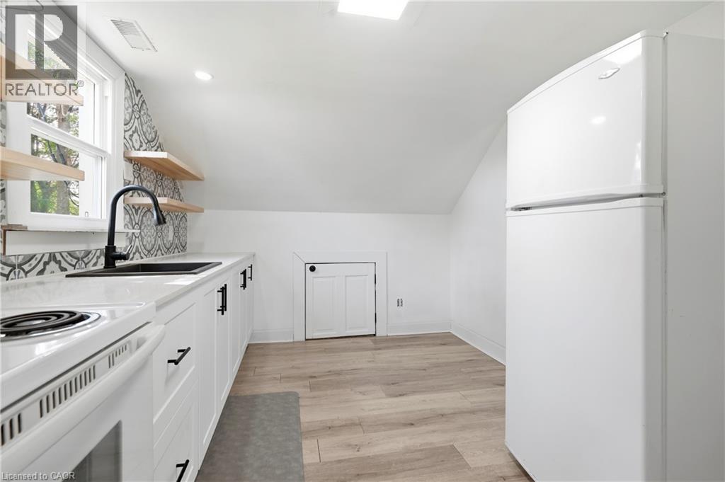 177 PELHAM Road - 20