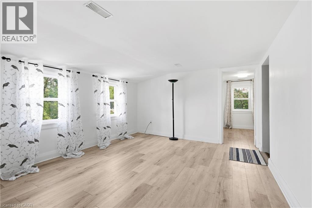 177 PELHAM Road - Image 18