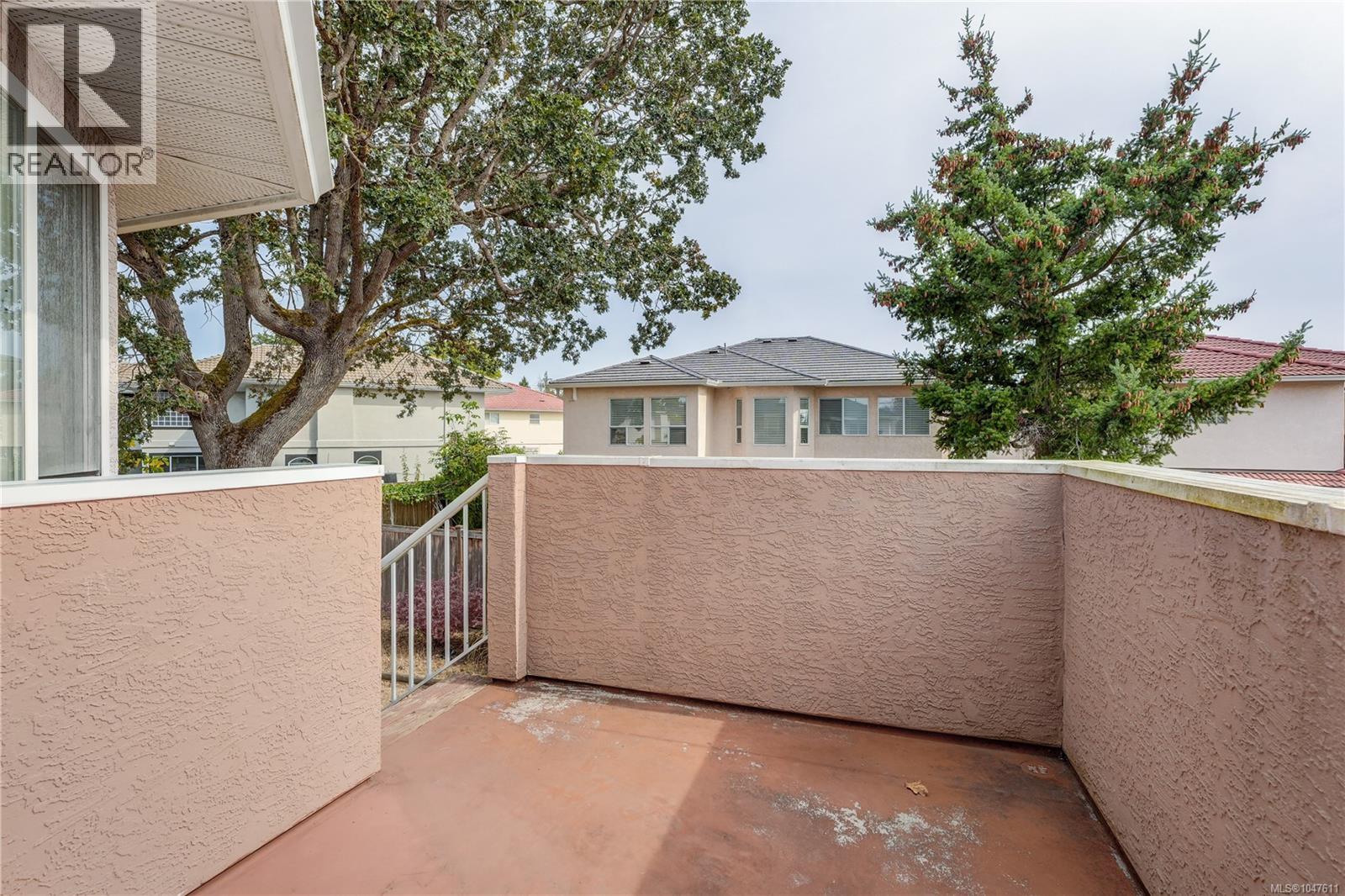 4005 Gordon Head Rd - 16
