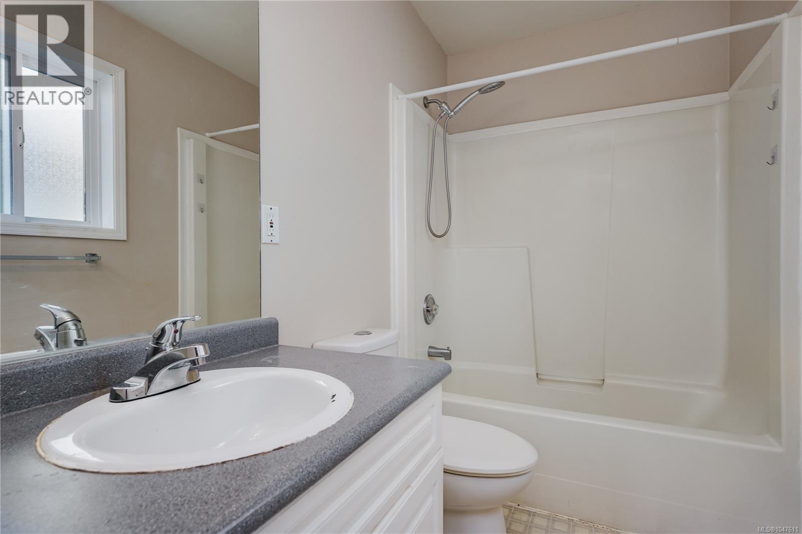  4005 Gordon Head Road, Saanich