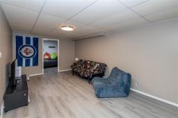 1212 8th Street, Brandon, MB R7A3Z4 Photo 15