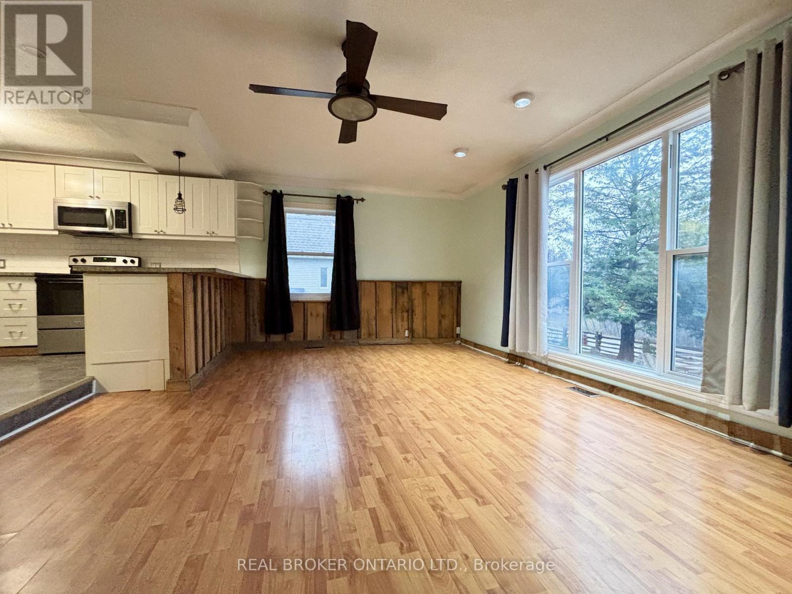 45 WELLINGTON ROAD 124, Erin — photo 6
