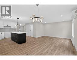 Main Level Kitchen (sample photo)