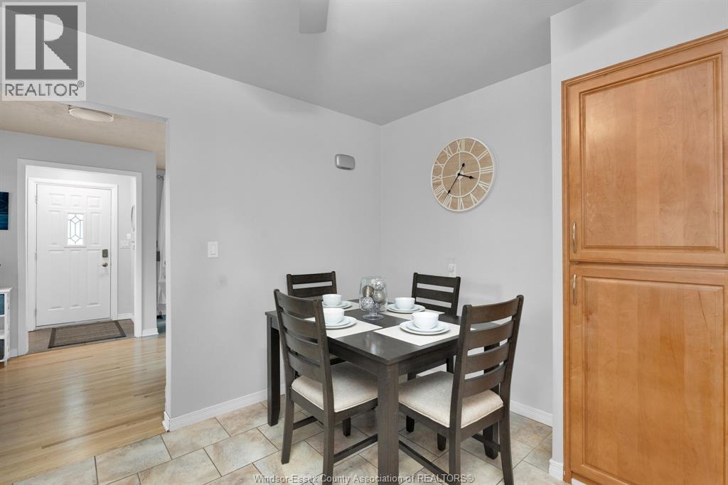 1035 RIVERDALE - Image 9