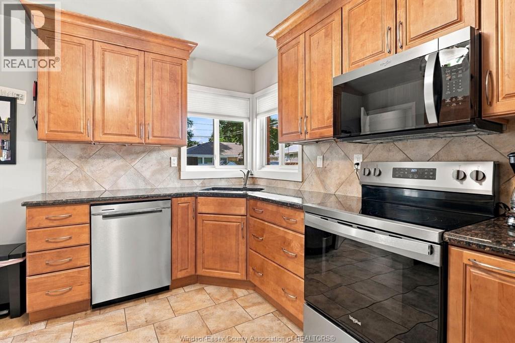1035 RIVERDALE - 6