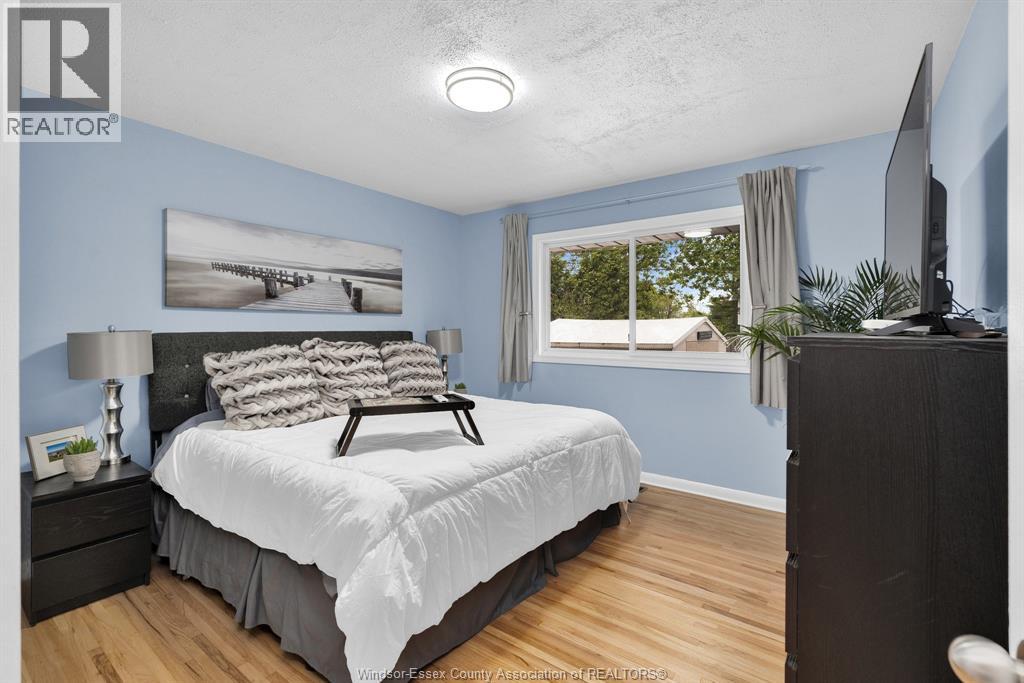 1035 RIVERDALE - 14