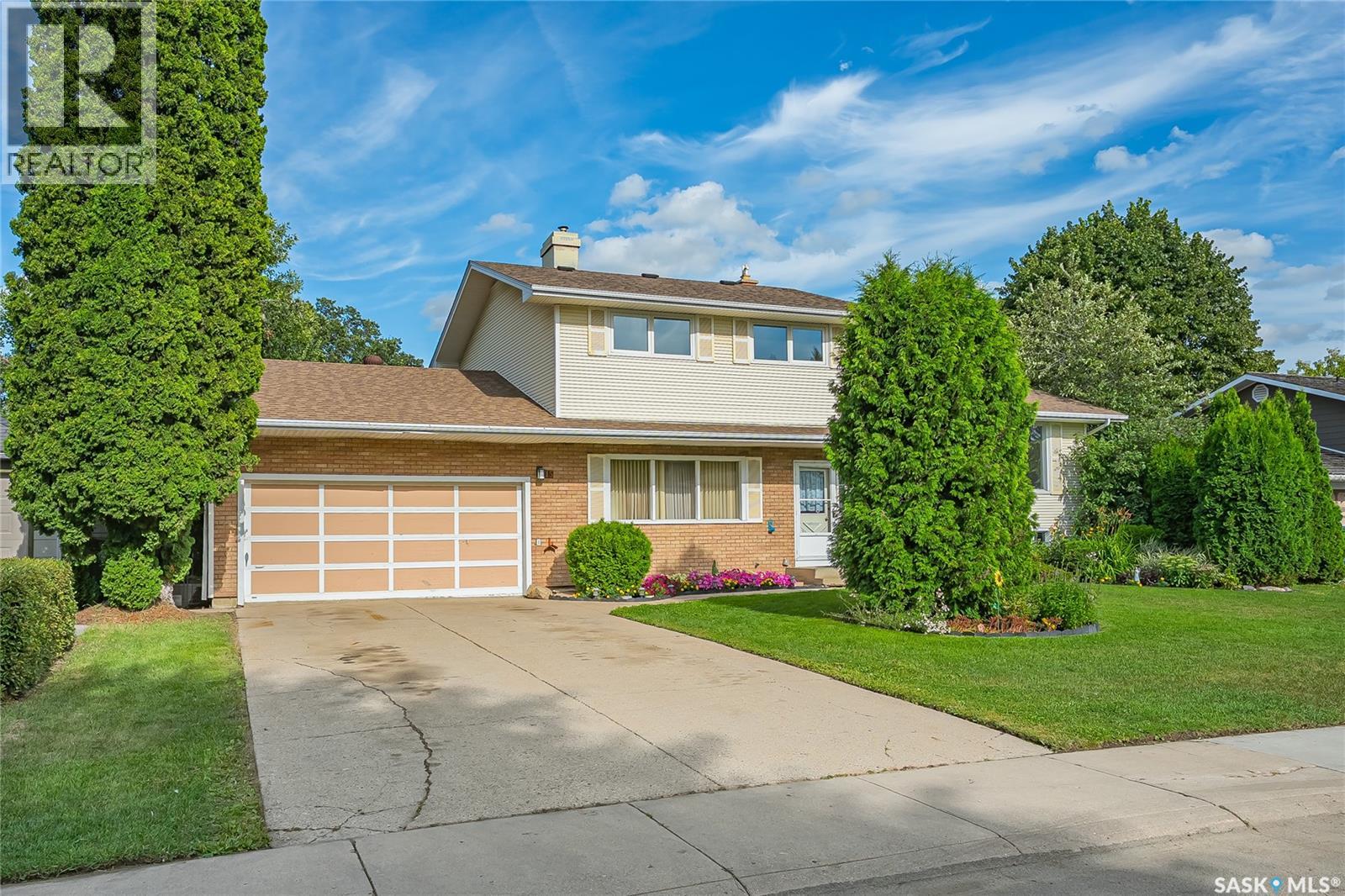 15 Harvard CRESCENT, Saskatoon — photo 3