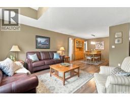 Bedroom - 1328 Harrison Way N, Regina, SK S4X4G4 Photo 9