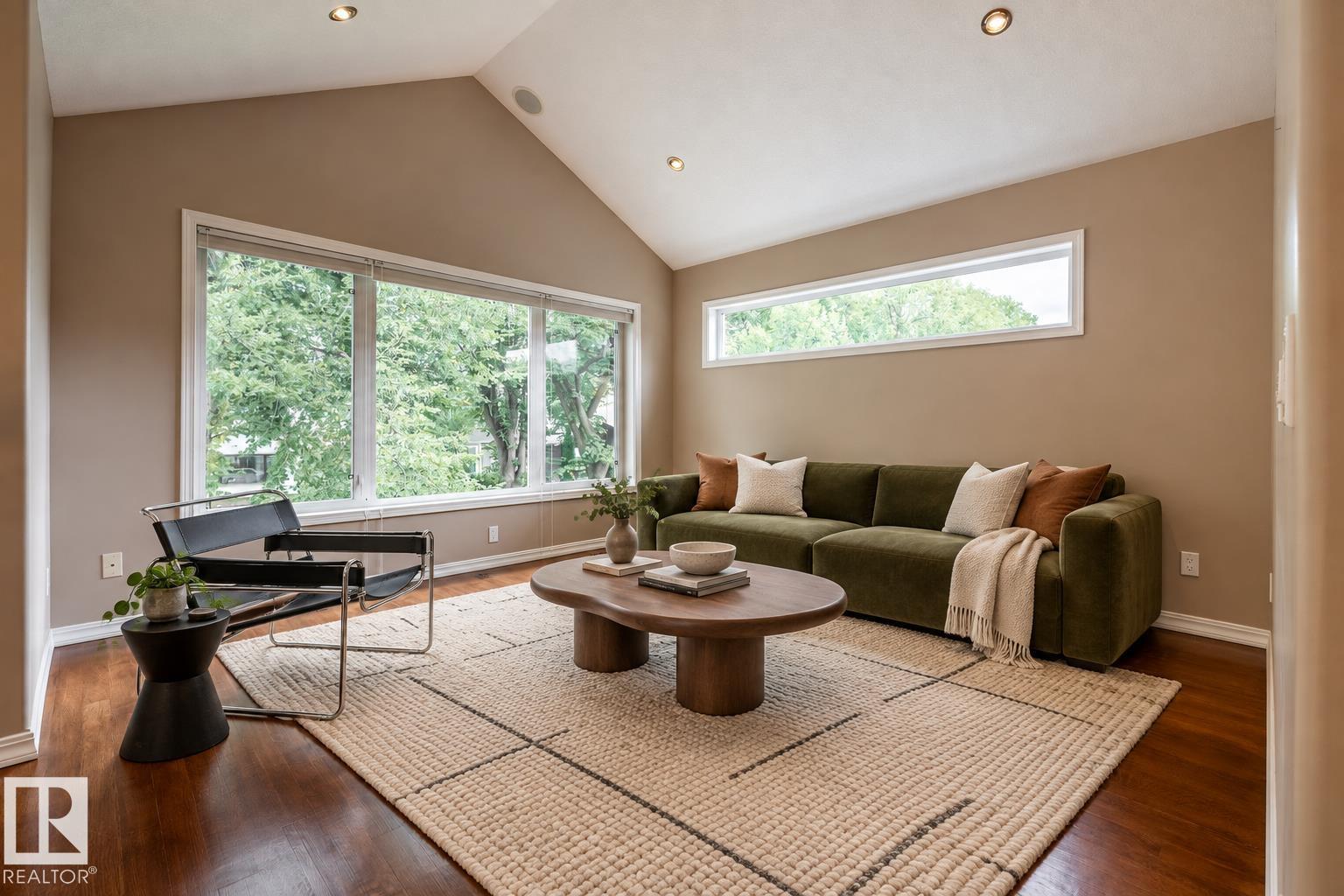 11122 52 ST NW - Image 32