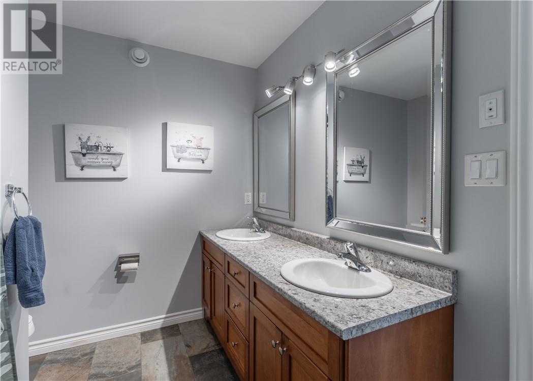 4803 Serenna Drive - Image 11