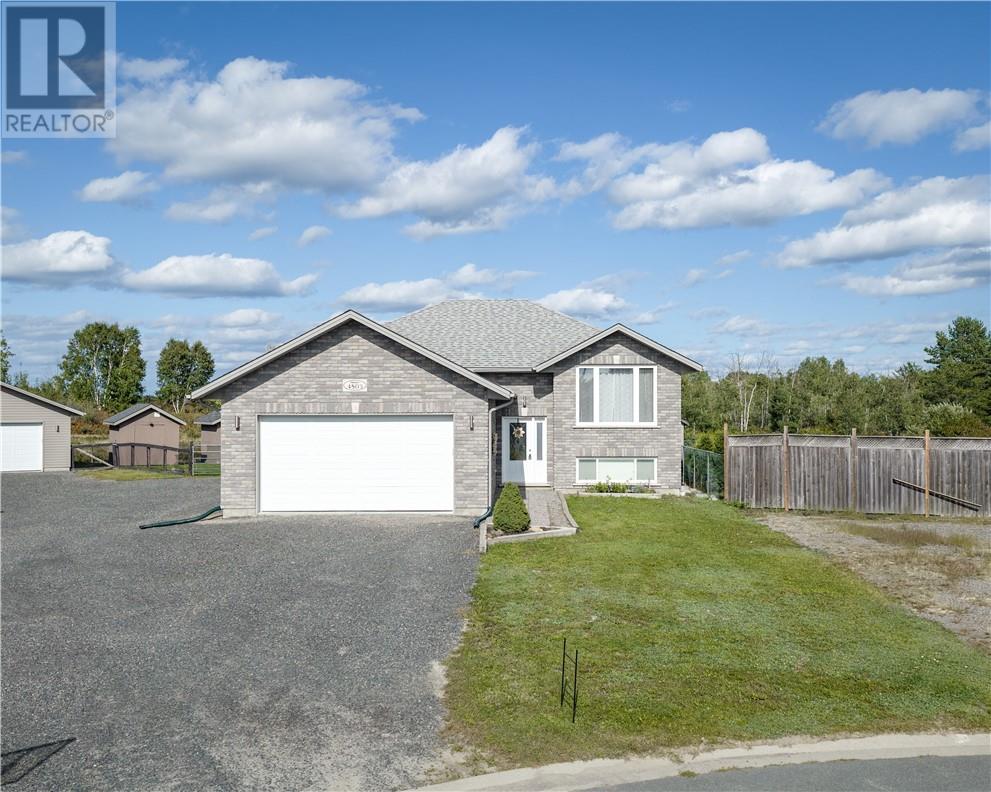 4803 Serenna Drive - Image 27