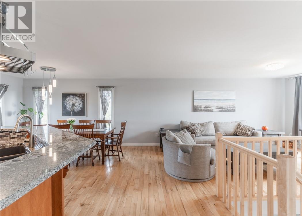 4803 Serenna Drive, Hanmer — photo 9